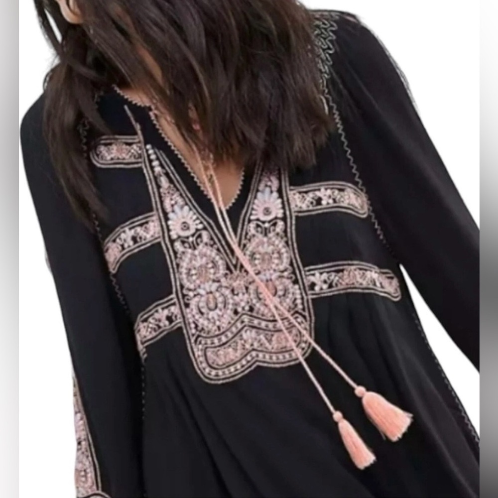 NWOT Free People ๐ค Small Wind Willow Embroidered Tunic Dress Black New $128 Ret - Picture 11 of 15